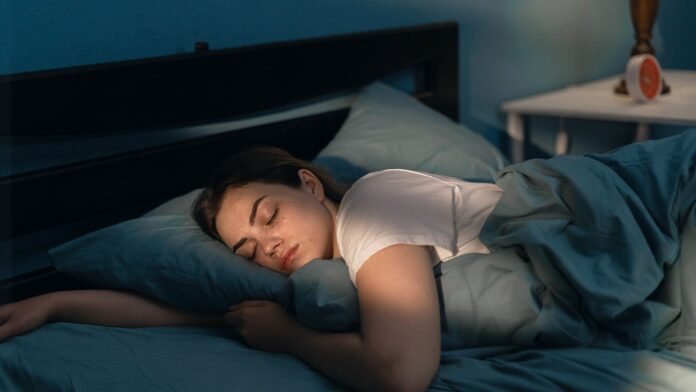How lifestyle changes can solve the problem of oversleeping?